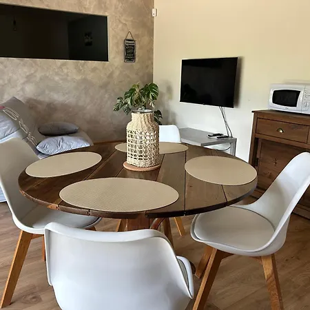 Au Coeur Des Bois Apartmán Saint-Germain-du-Salembre