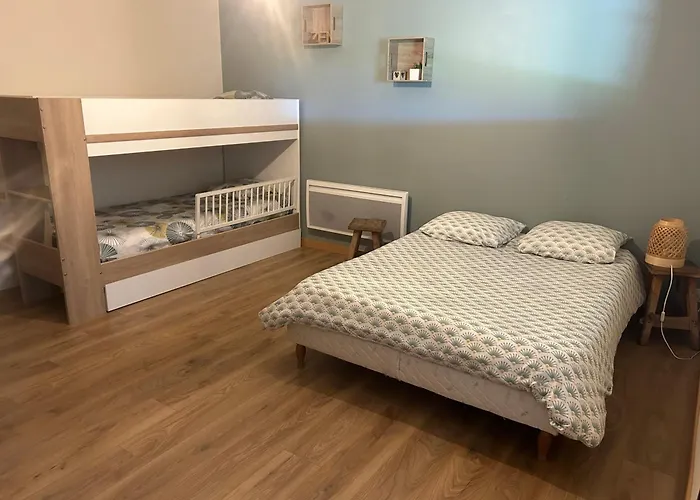 Au Coeur Des Bois Daire *